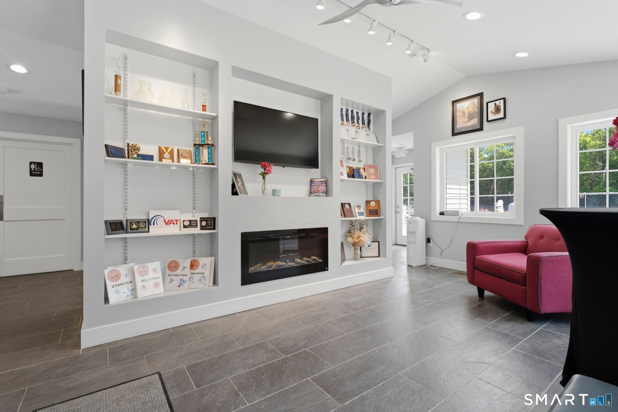 14 Iron Street Ledyard CT 06339