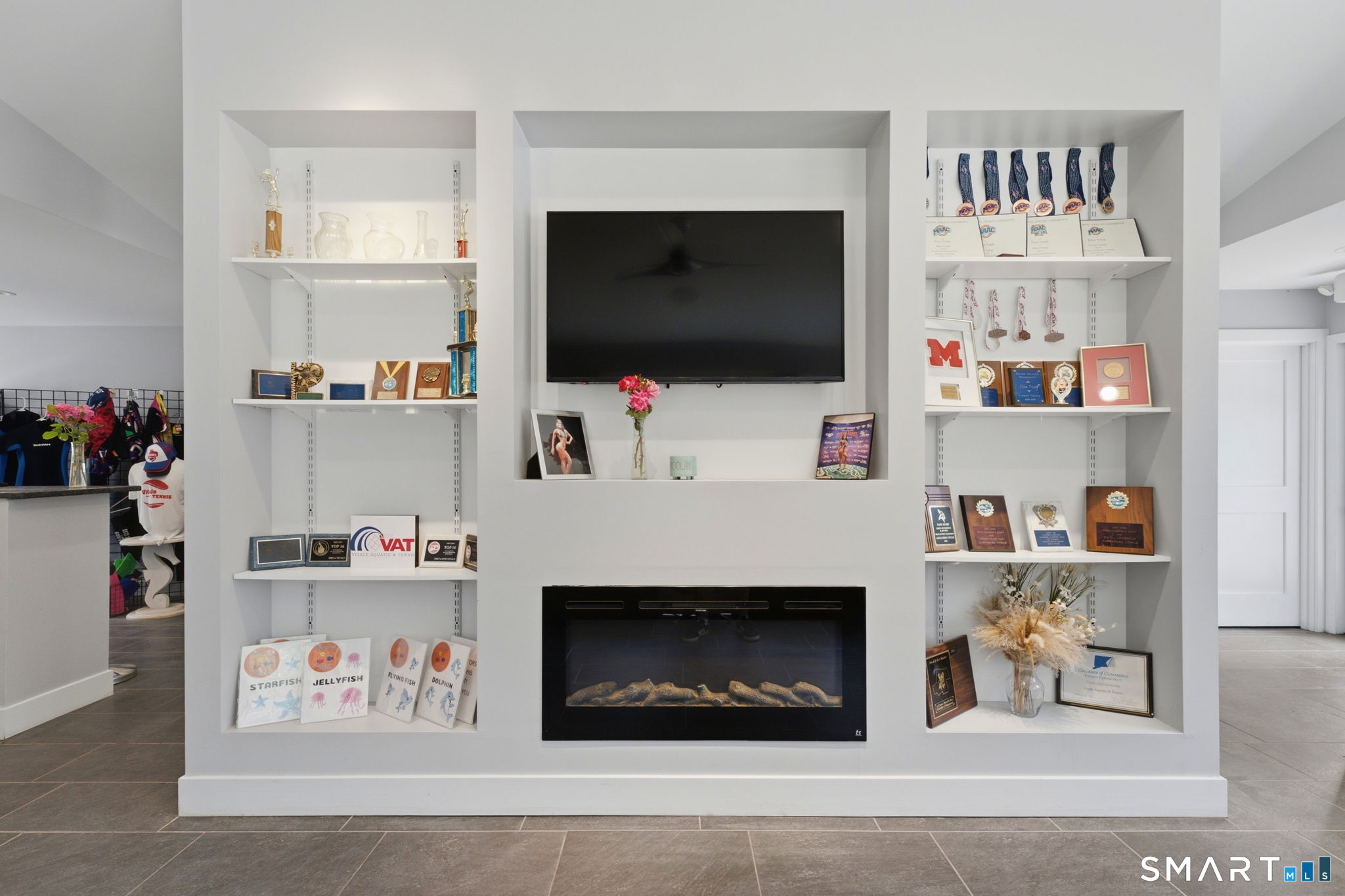 14 Iron Street Ledyard CT 06339