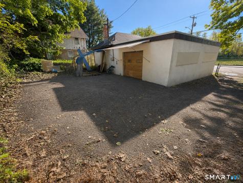 2816 State Street Hamden CT 06517