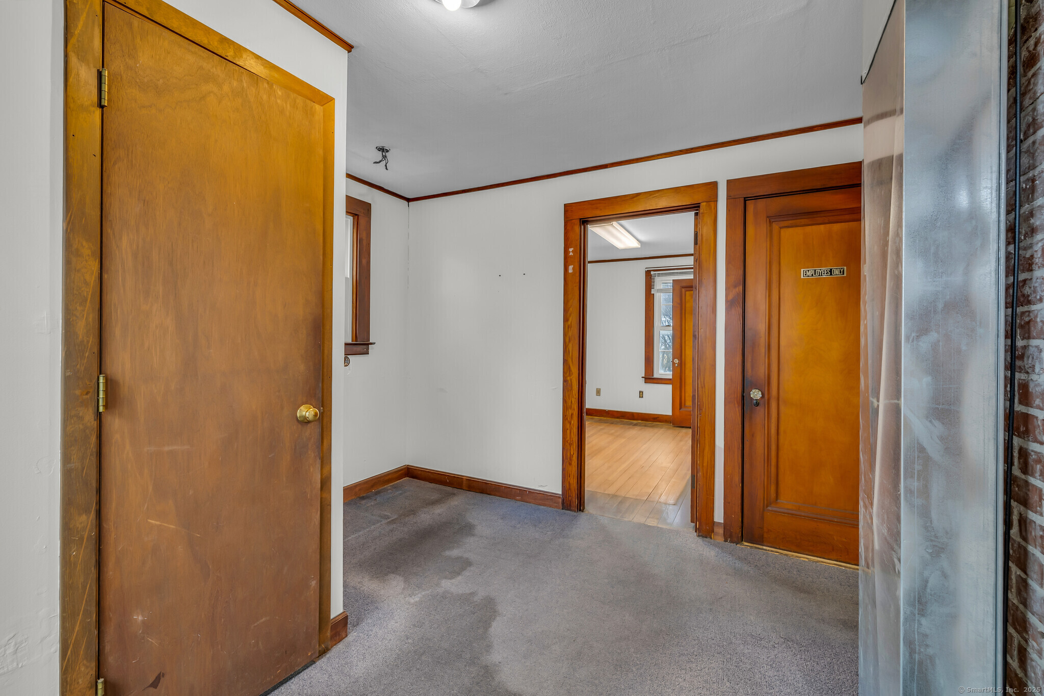 1054 Boston Post Road Guilford CT 06437