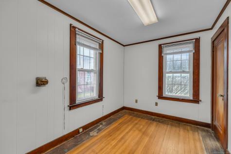 1054 Boston Post Road Guilford CT 06437