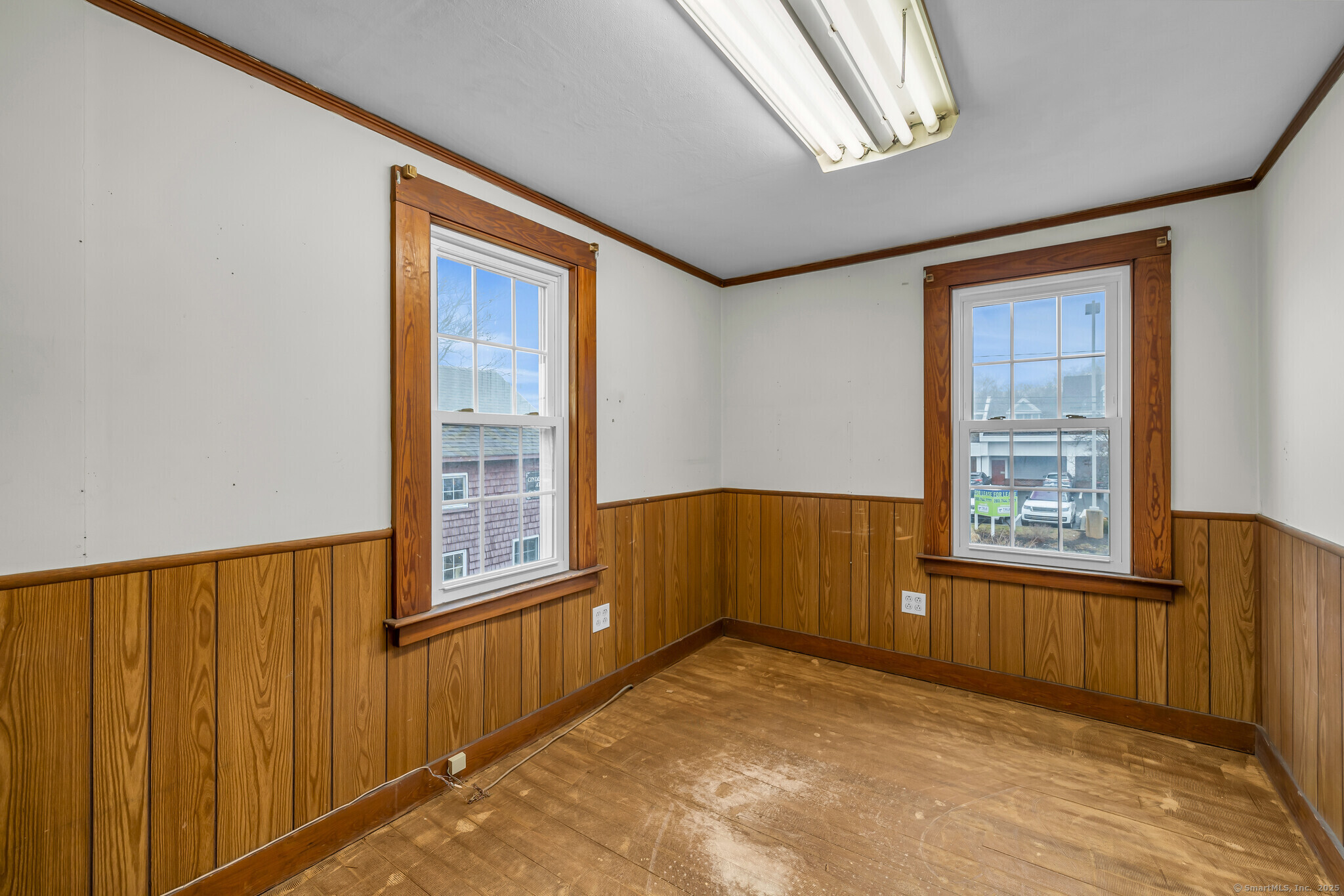 1054 Boston Post Road Guilford CT 06437