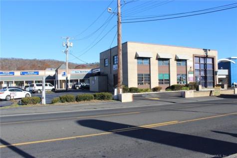 61 Amity Road New Haven CT 06515