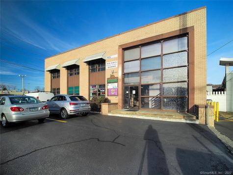 61 Amity Road New Haven CT 06515