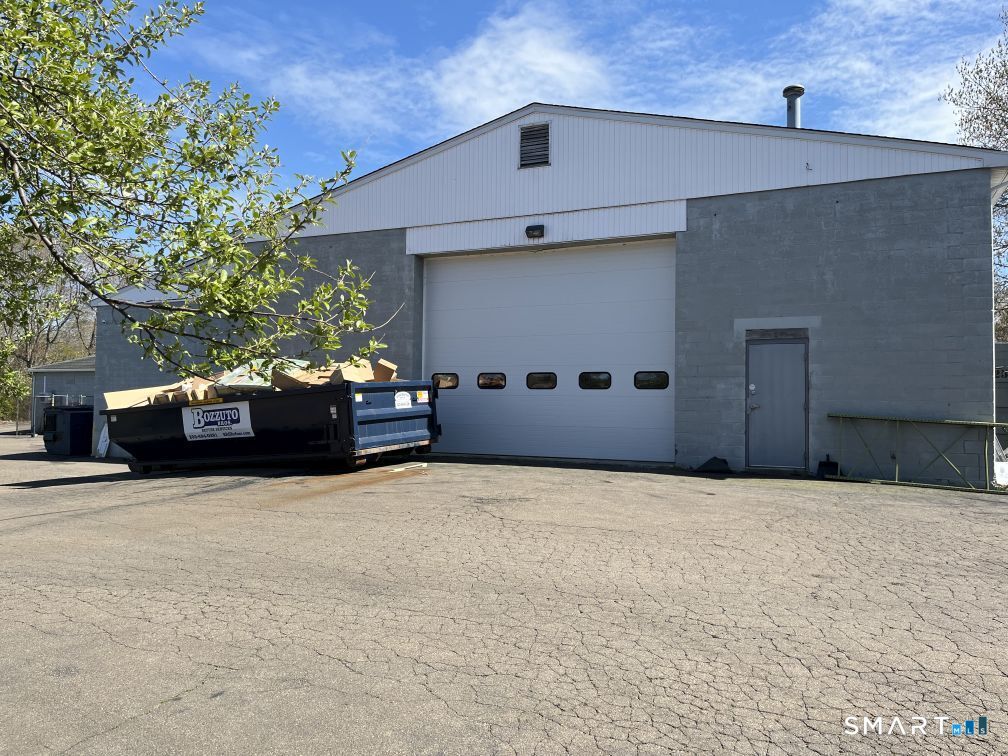 393 Soundview Road Guilford CT 06437
