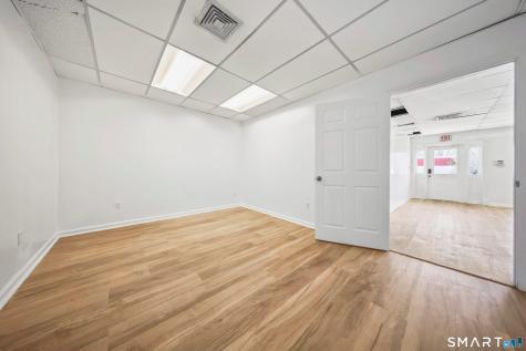 393 Soundview Road Guilford CT 06437