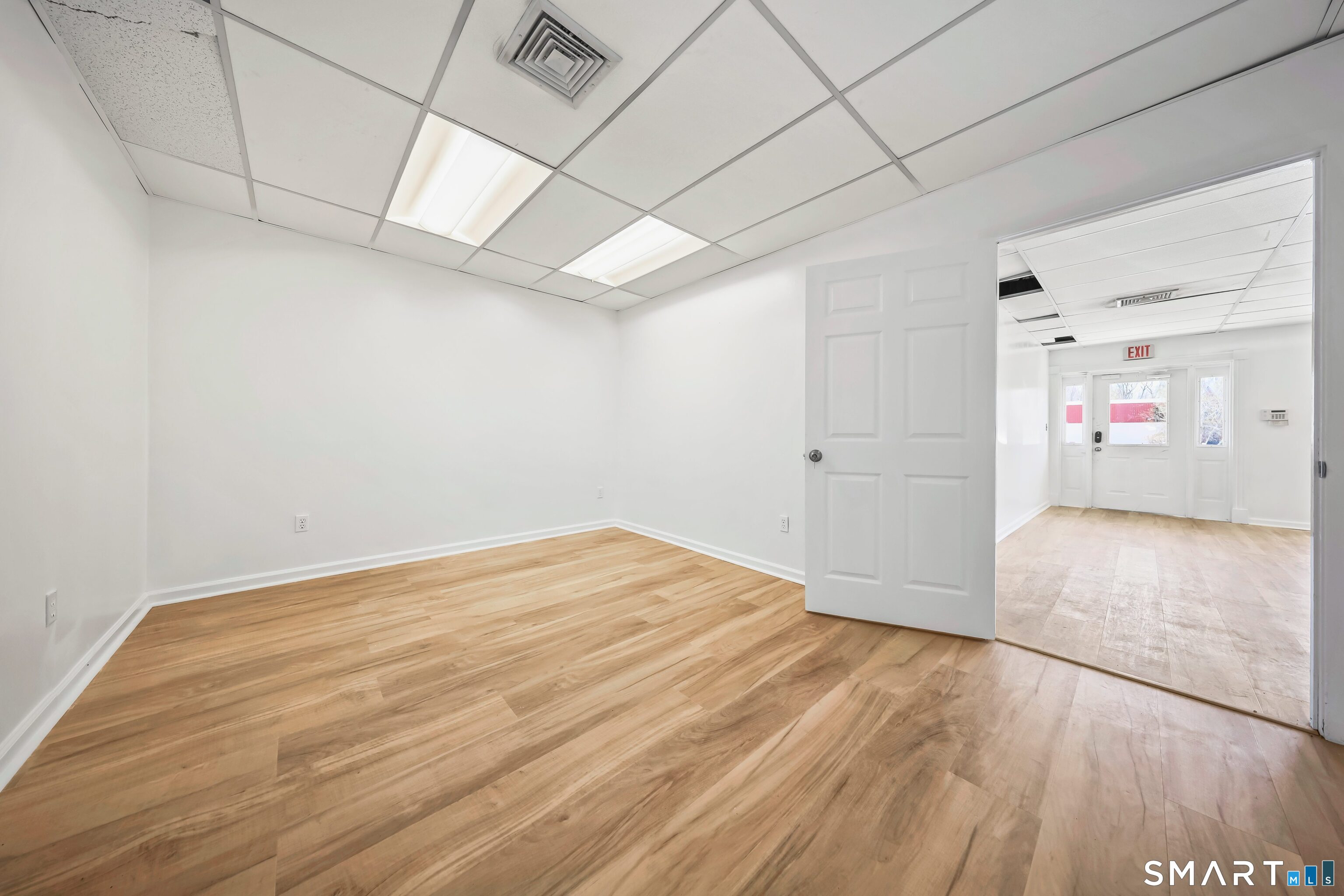 393 Soundview Road Guilford CT 06437