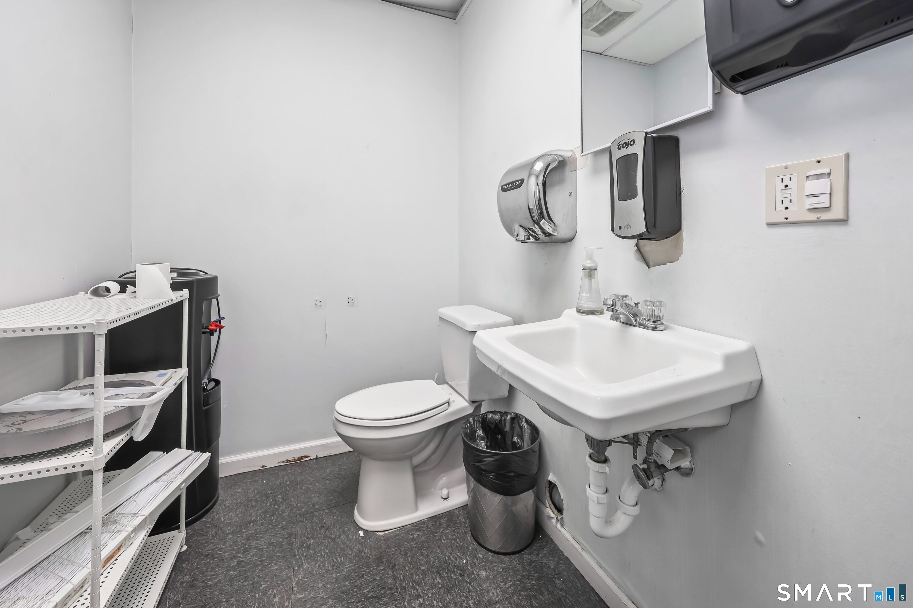 393 Soundview Road Guilford CT 06437