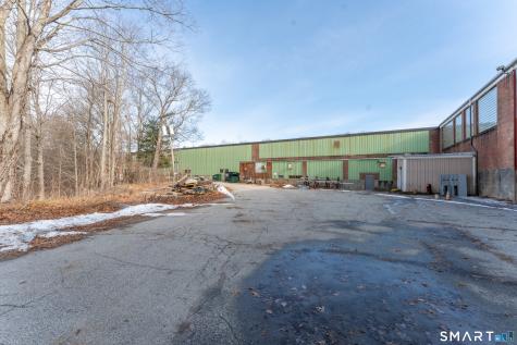 30 Harris Street Putnam CT 06260