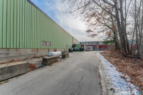 30 Harris Street Putnam CT 06260