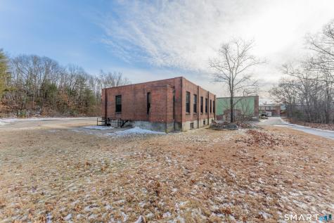 30 Harris Street Putnam CT 06260