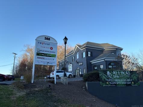 388 Main Street Monroe CT 06468