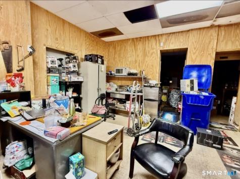 1368-1370 East Main Street Bridgeport CT 06608