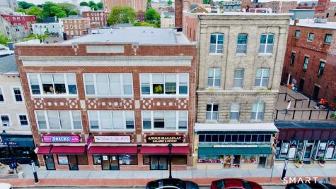 147 Bank Street New London CT 06320