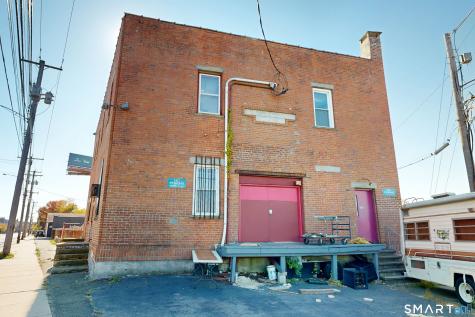 725 Housatonic Avenue Bridgeport CT 06604