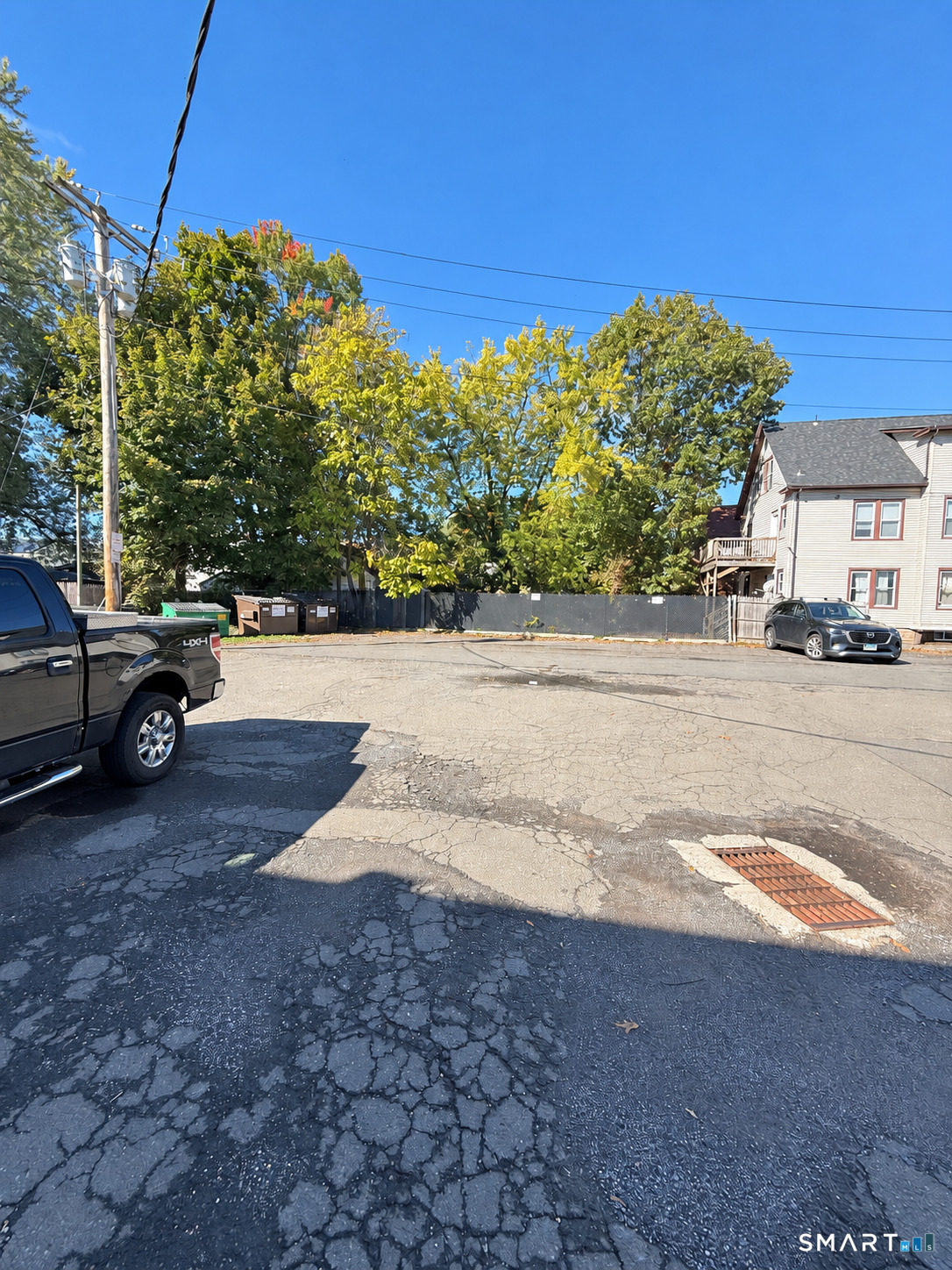 1206 Dixwell Avenue Hamden CT 06514
