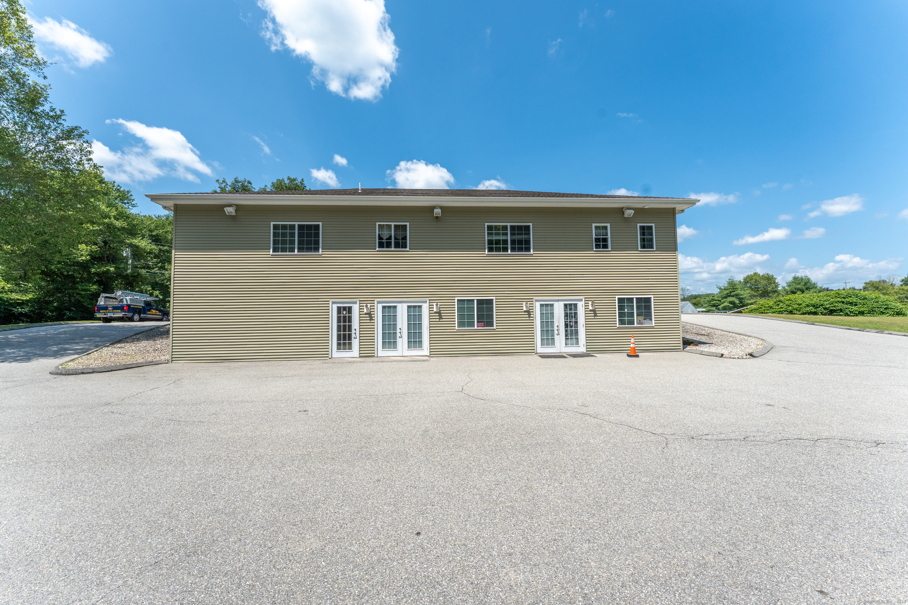 20 Knollwood Drive Canterbury CT 06331