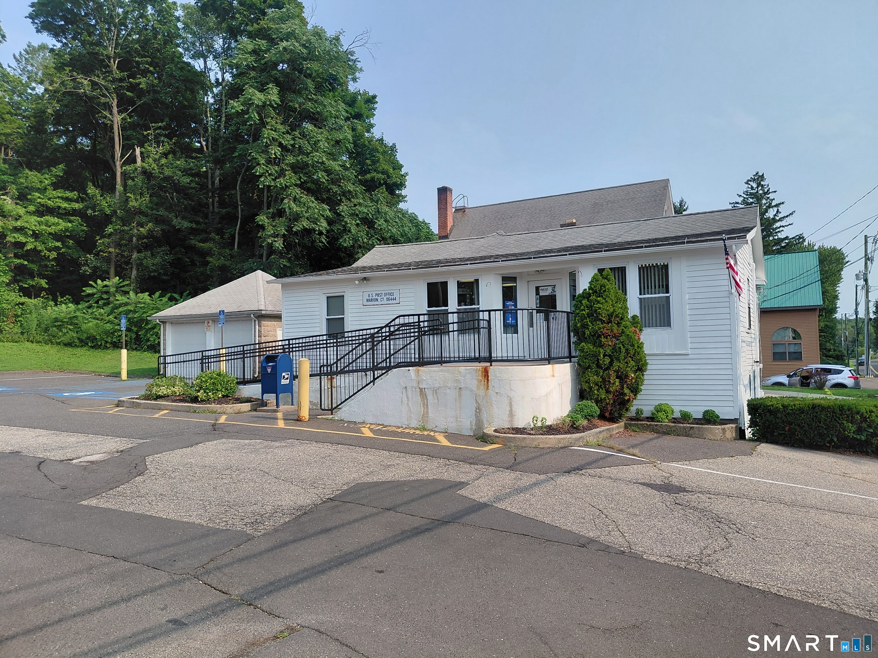 2321 Meriden Waterbury Tp Turnpike Southington CT 06444