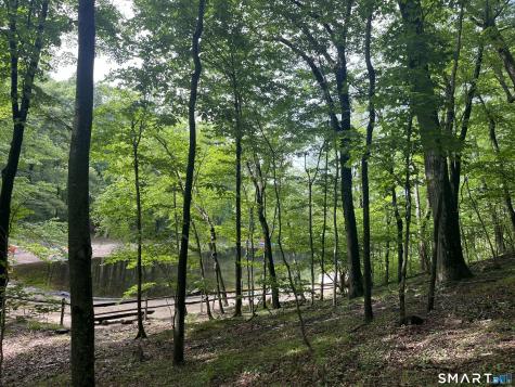 81 Mountain Road Prospect CT 06712