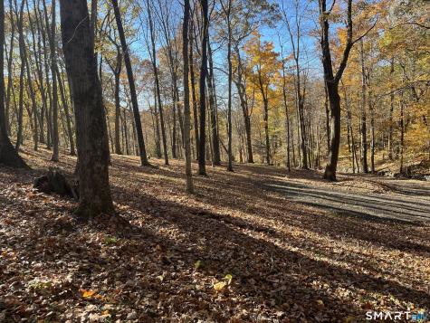 81 Mountain Road Prospect CT 06712