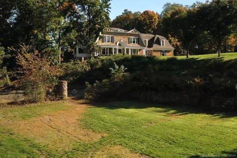 6 Waterside Way Cheshire CT 06410