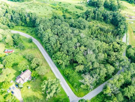 97 Blossom Drive Pomfret CT 06259