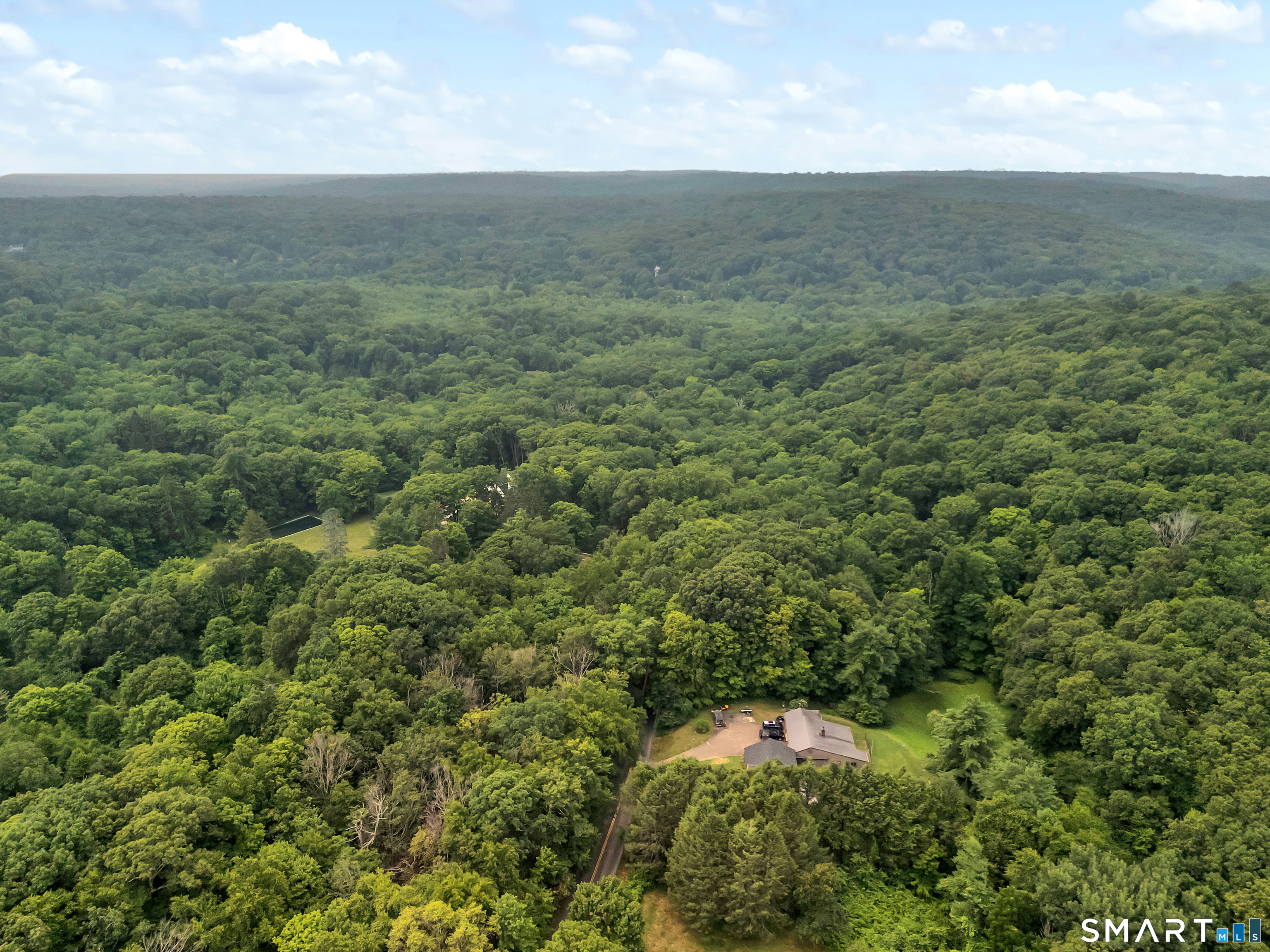 391 Newton Road Woodbridge CT 06525