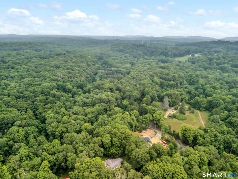 391 Newton Road Woodbridge CT 06525