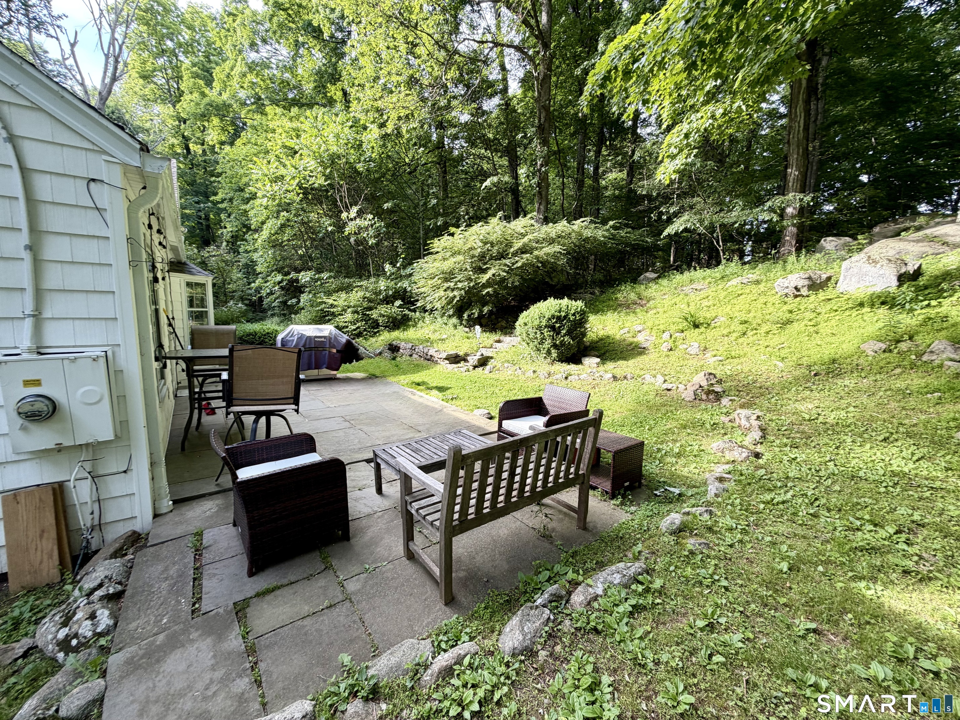 277 Indian Rock Road New Canaan CT 06840
