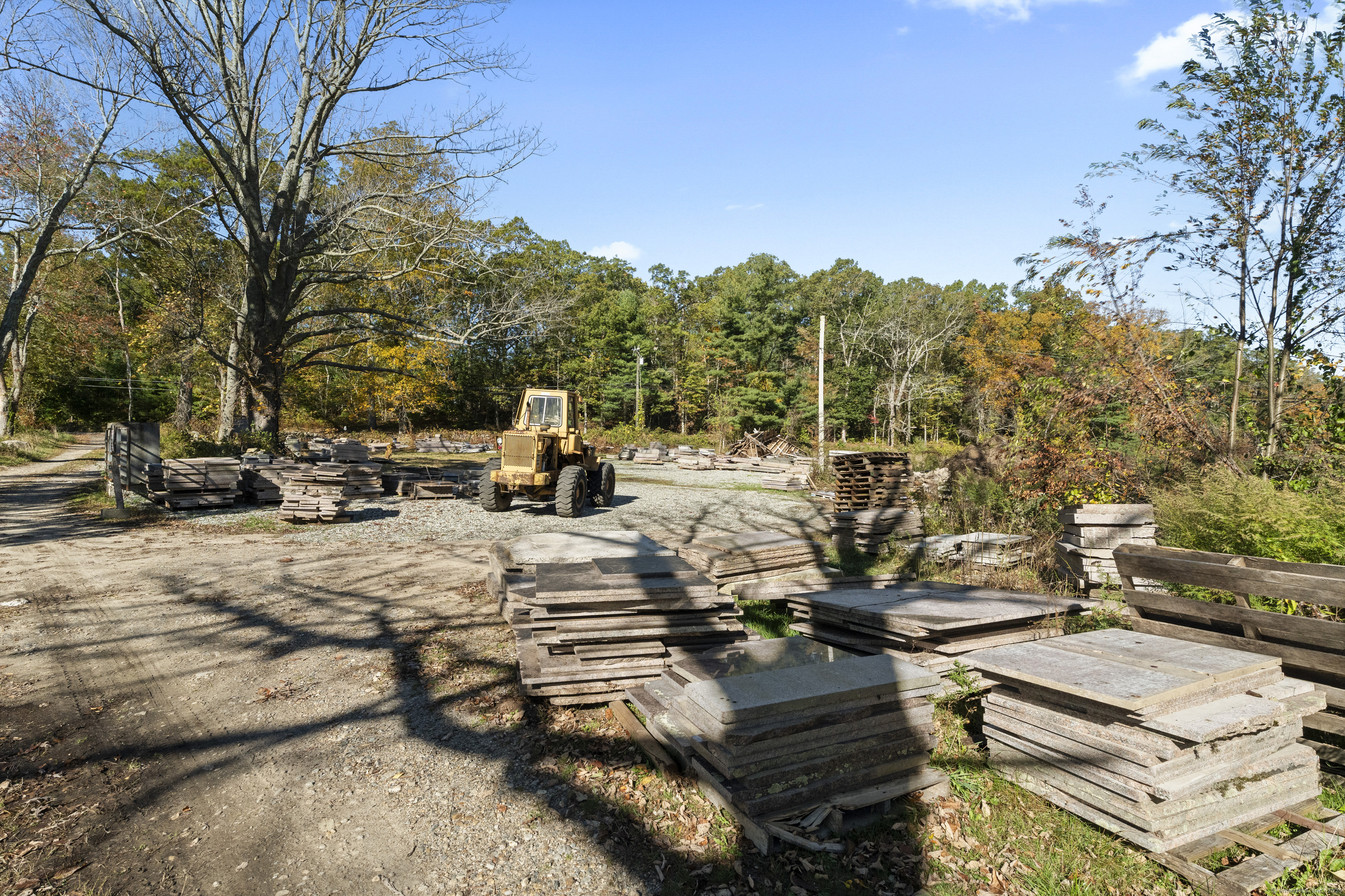 55,94,100 Hubbard Hill,2 Klocek Road Killingly CT 06329