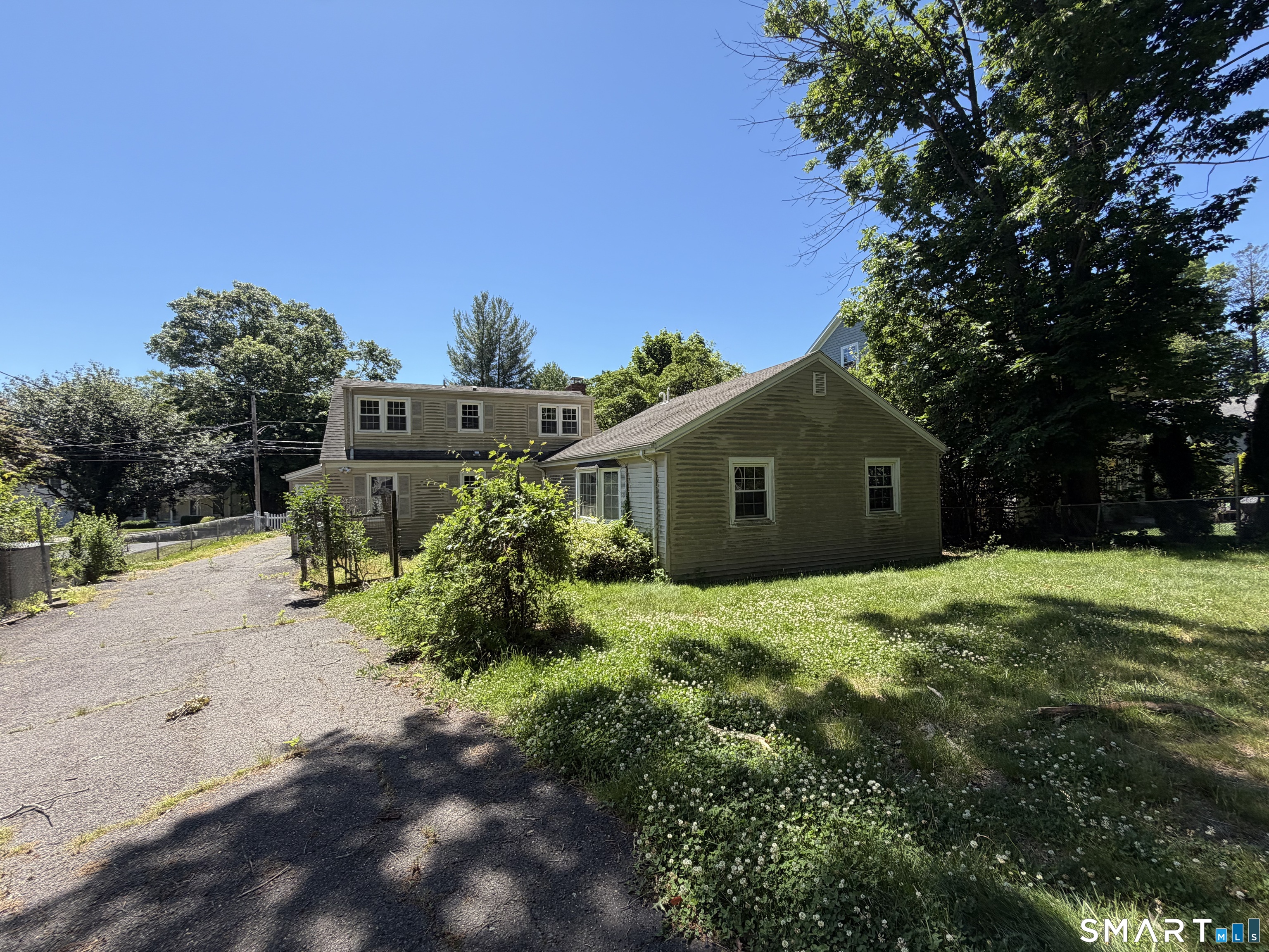 329 Bronson Road Fairfield CT 06890