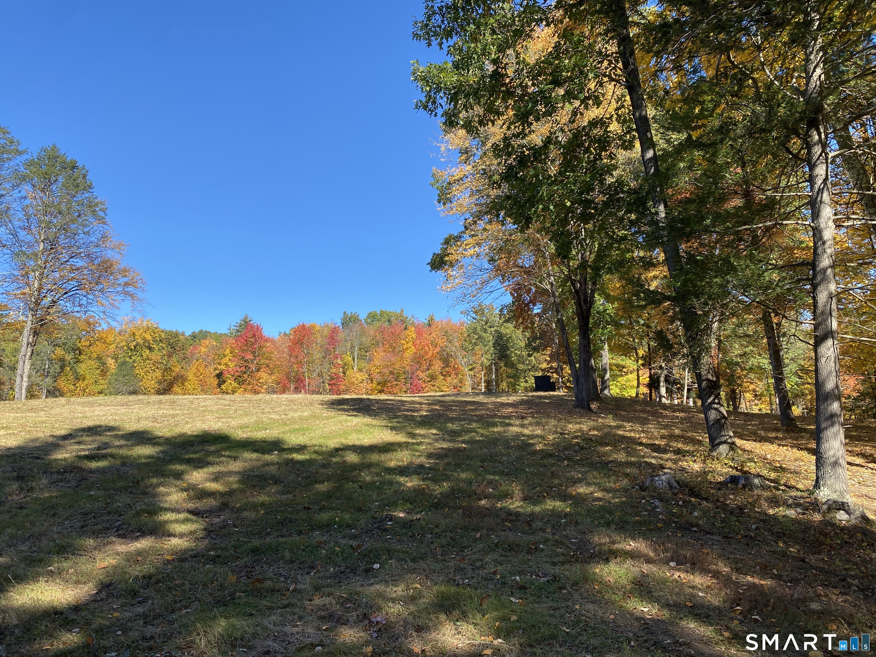 61 Barn Door Hills Road Granby CT 06035