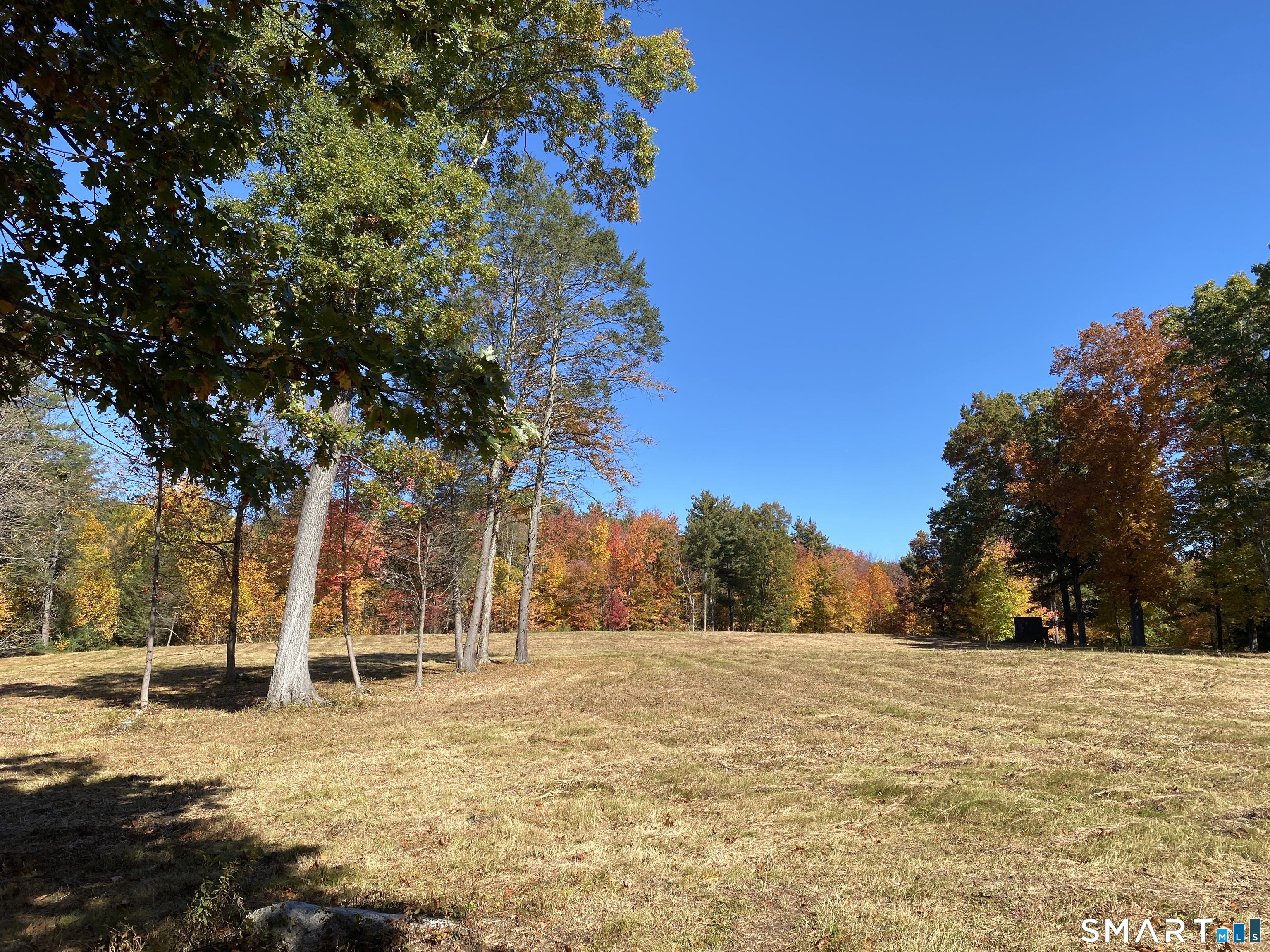 61 Barn Door Hills Road Granby CT 06035