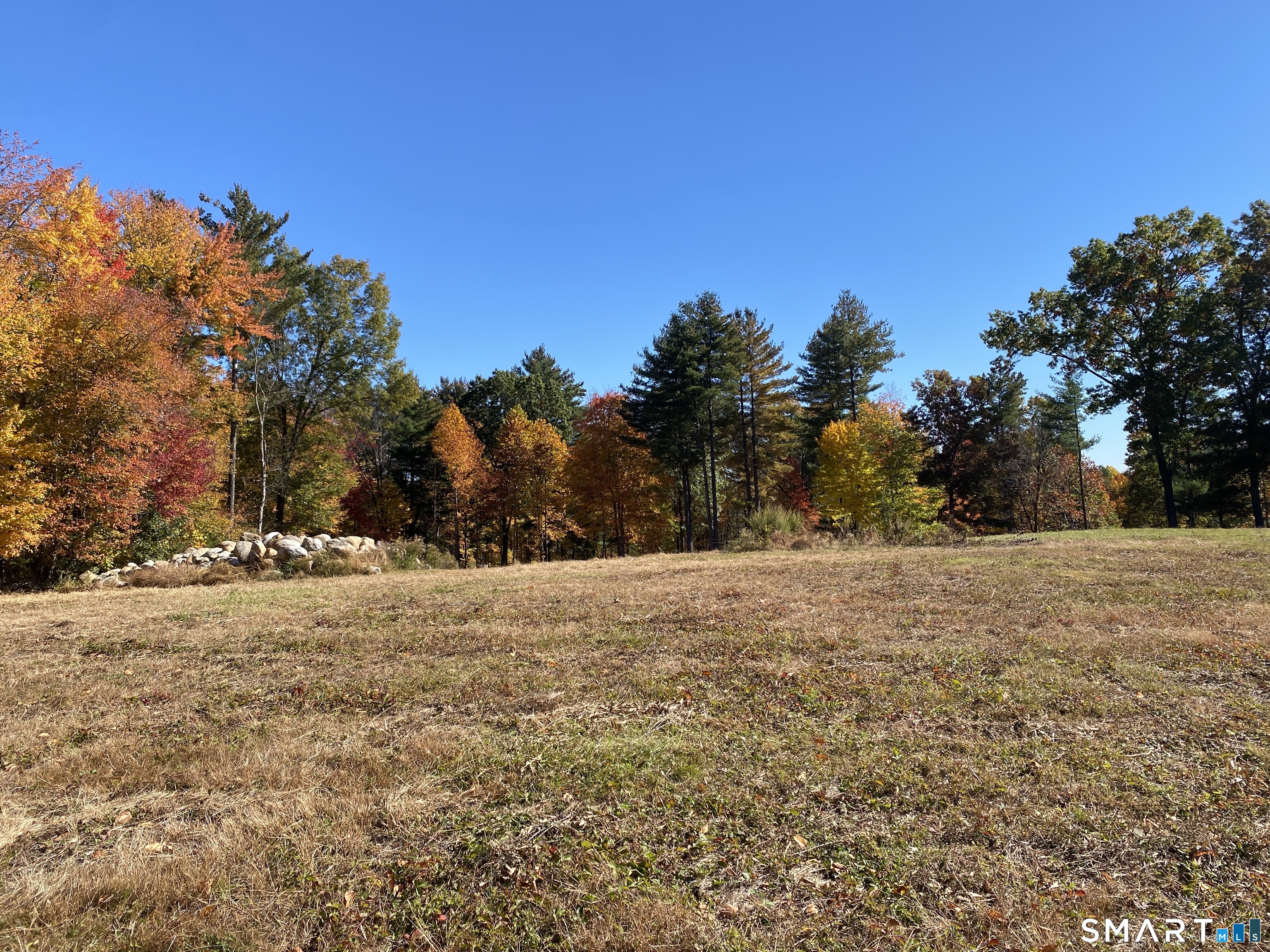 61 Barn Door Hills Road Granby CT 06035