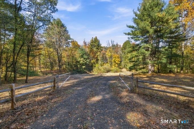 61 Barn Door Hills Road Granby CT 06035