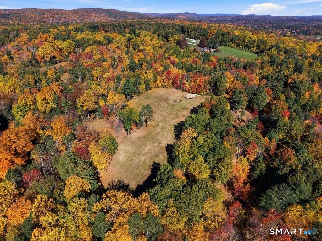 61 Barn Door Hills Road Granby CT 06035