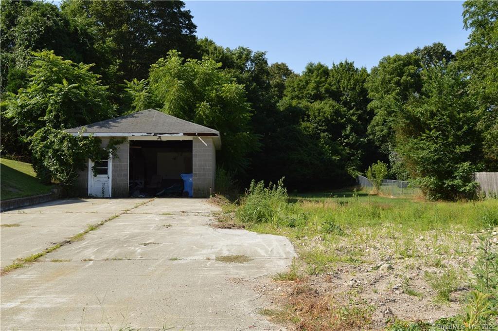 31 Bentley Avenue Norwich CT 06360