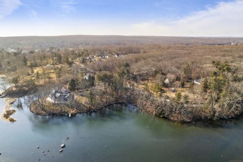 163 Oswegatchie Road Waterford CT 06385