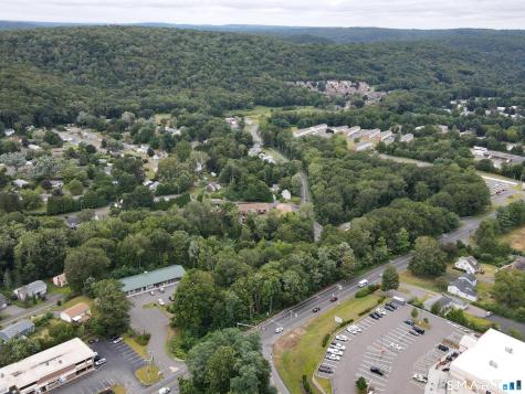 738 Beacon Valley Road Naugatuck CT 06770
