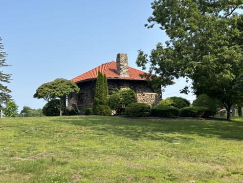 44 Cheshire Road Prospect CT 06712