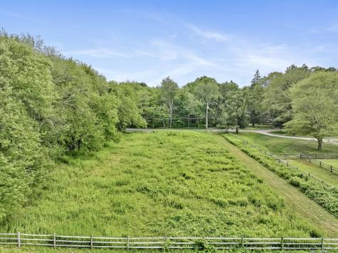 22 Brett Road Fairfield CT 06824