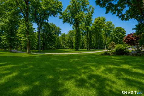 39 Brookridge Drive Greenwich CT 06830