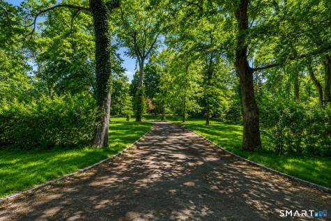 39 Brookridge Drive Greenwich CT 06830