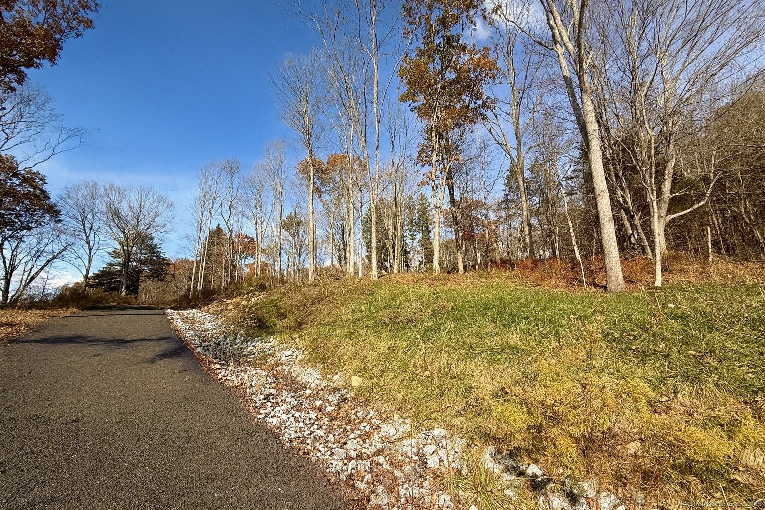 574 Oxford Road Oxford CT 06478