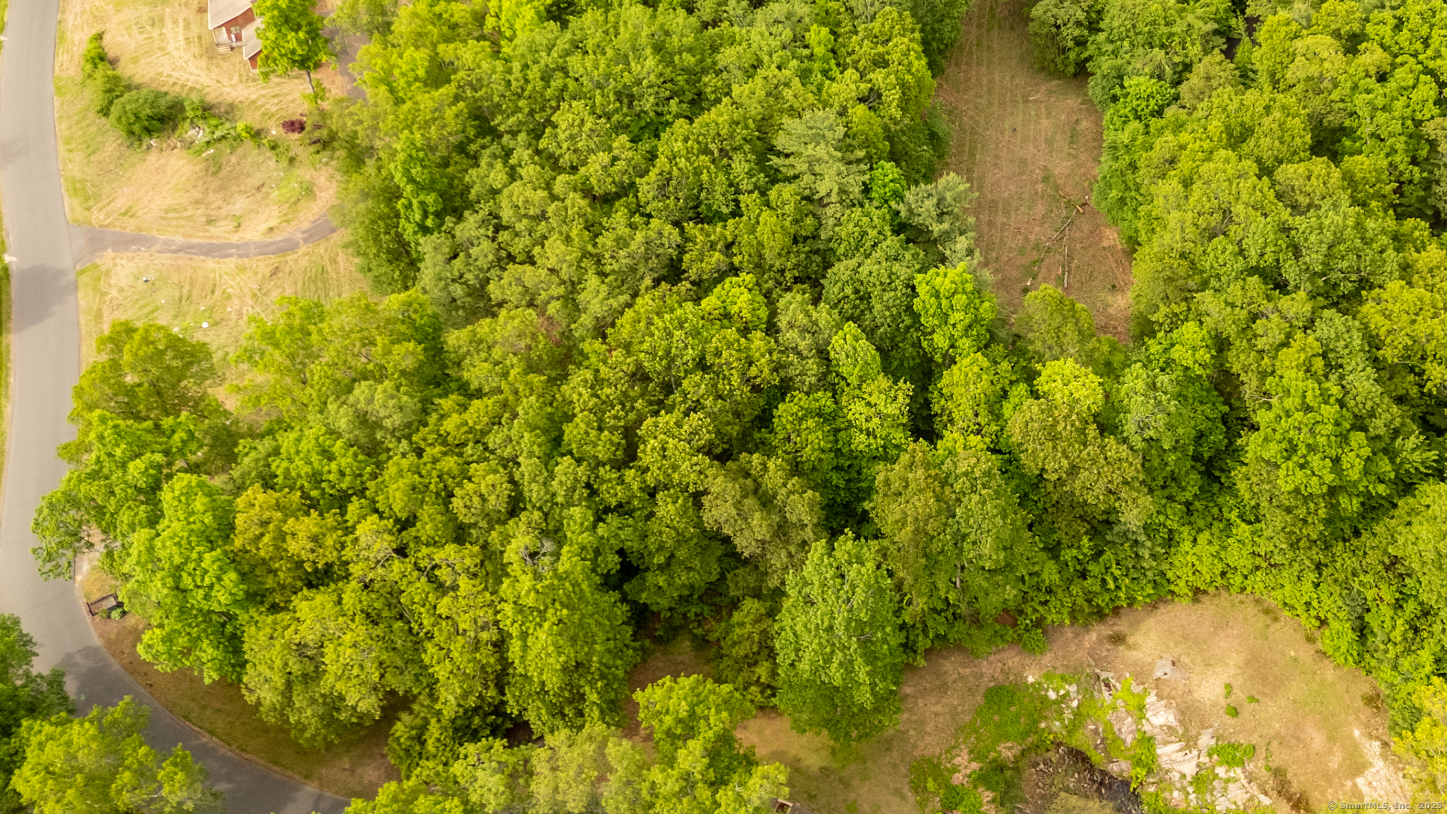 2 Setting Sun Trail Ellington CT 06029