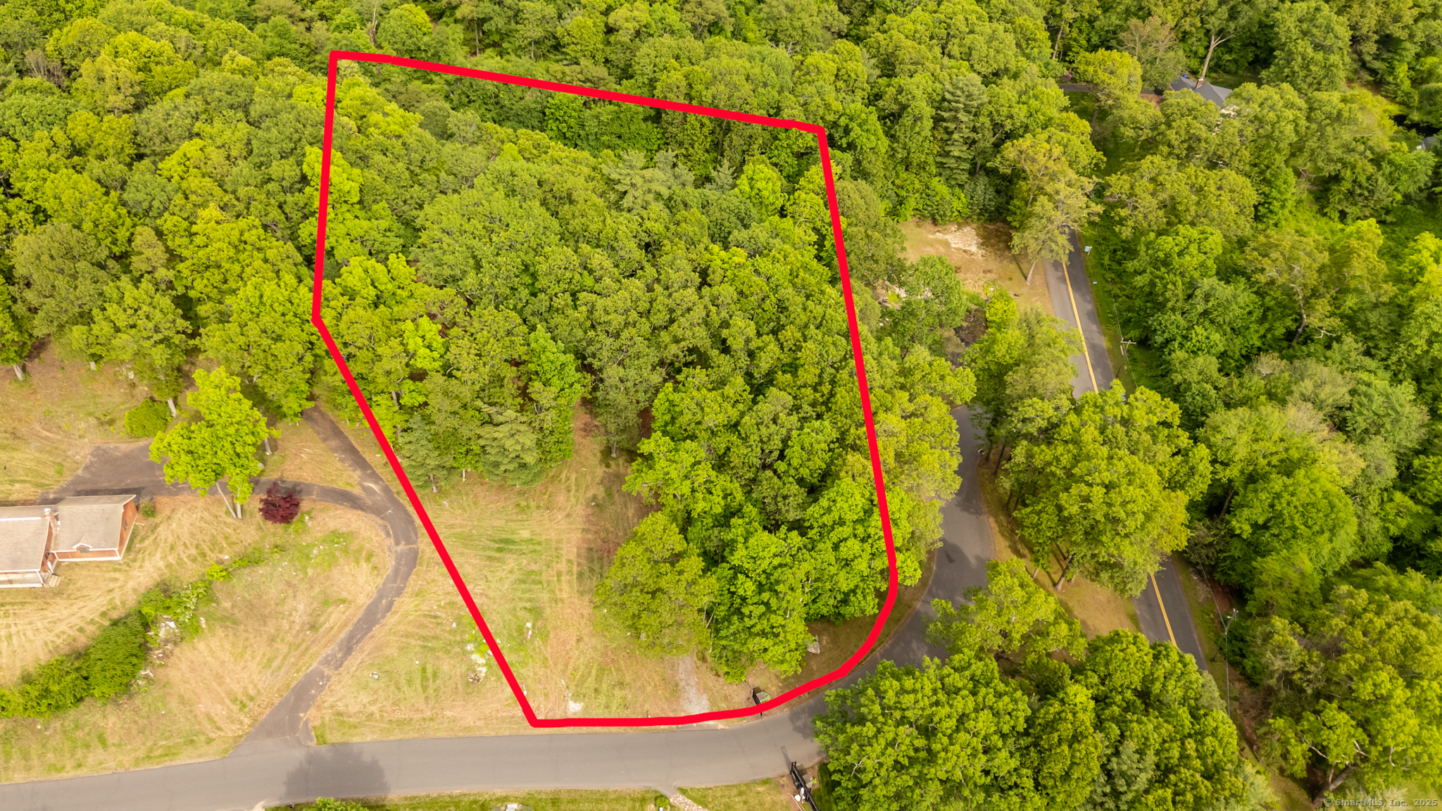 2 Setting Sun Trail Ellington CT 06029