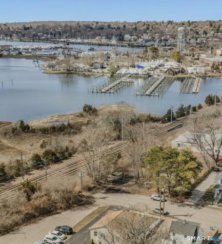 3 Hatch Street Stonington CT 06355