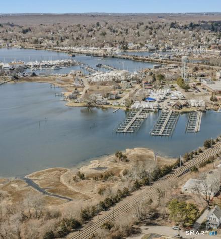 3 Hatch Street Stonington CT 06355