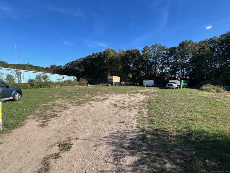 8 Alice Court Stonington CT 06379