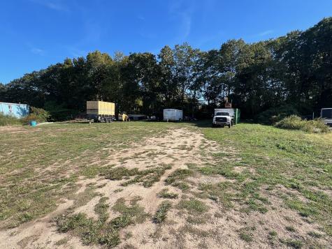 8 Alice Court Stonington CT 06379